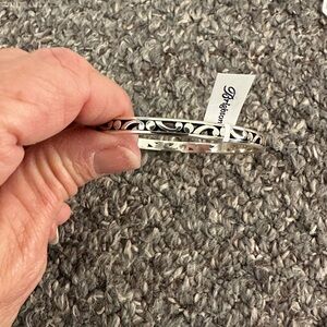 NWT Brand new, never worn Brighton Contempo Slim Bangle Bracelet